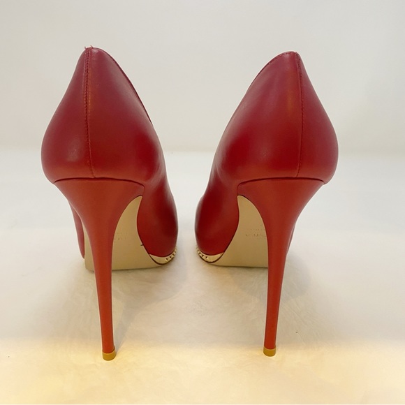 Valentino Garavani Platform Pumps in Red - 37 - Picture 8 of 16